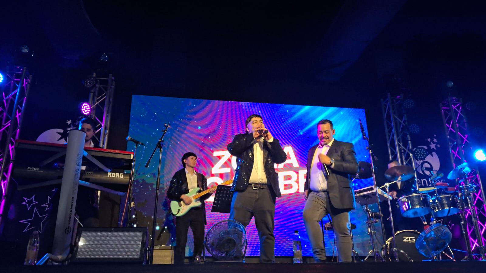 Grupo Zona Caribe cerró las Fiestas Patrias en Casino Enjoy Pucón con homenaje al gran “Cristian Morales”